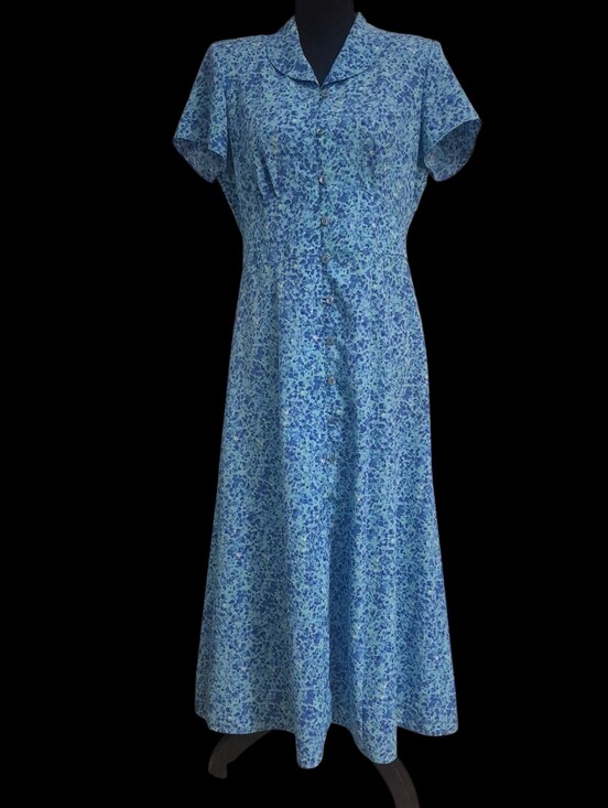 Miss Dorby Dresses & Skirts - Vintage Miss Dorby Petite Blue Floral Short Sleeve Button Front Maxi Dress 10P